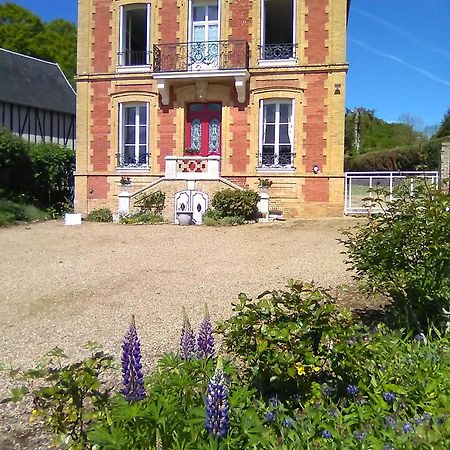 L'Ajoussienne Villa Bagian luar foto