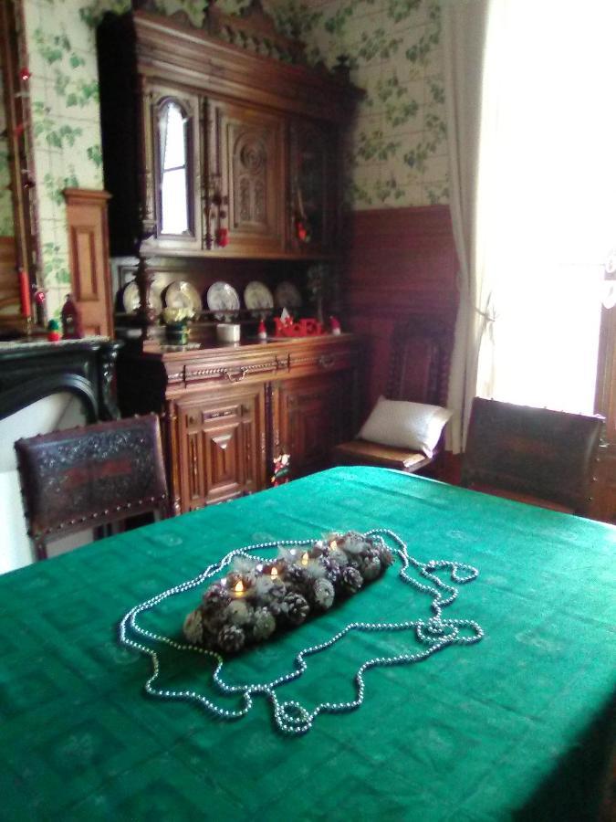 L'Ajoussienne Villa Bagian luar foto