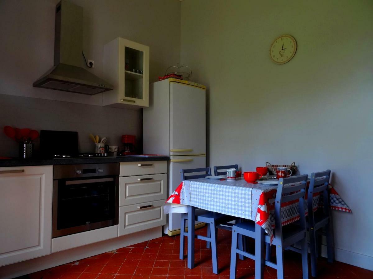 L'Ajoussienne Villa Bagian luar foto
