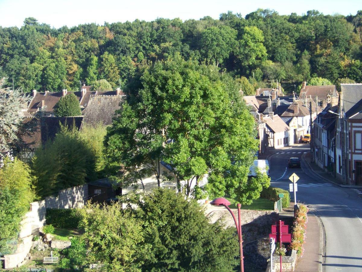L'Ajoussienne Villa Bagian luar foto